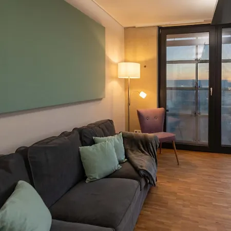 Bamboo - Business-30 Qm-ruhig-parkplatz-arbeitsplatz * Leonberg