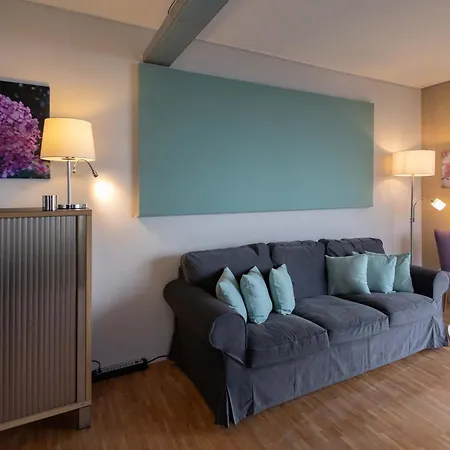 Bamboo - Business-30 Qm-ruhig-parkplatz-arbeitsplatz Apartment